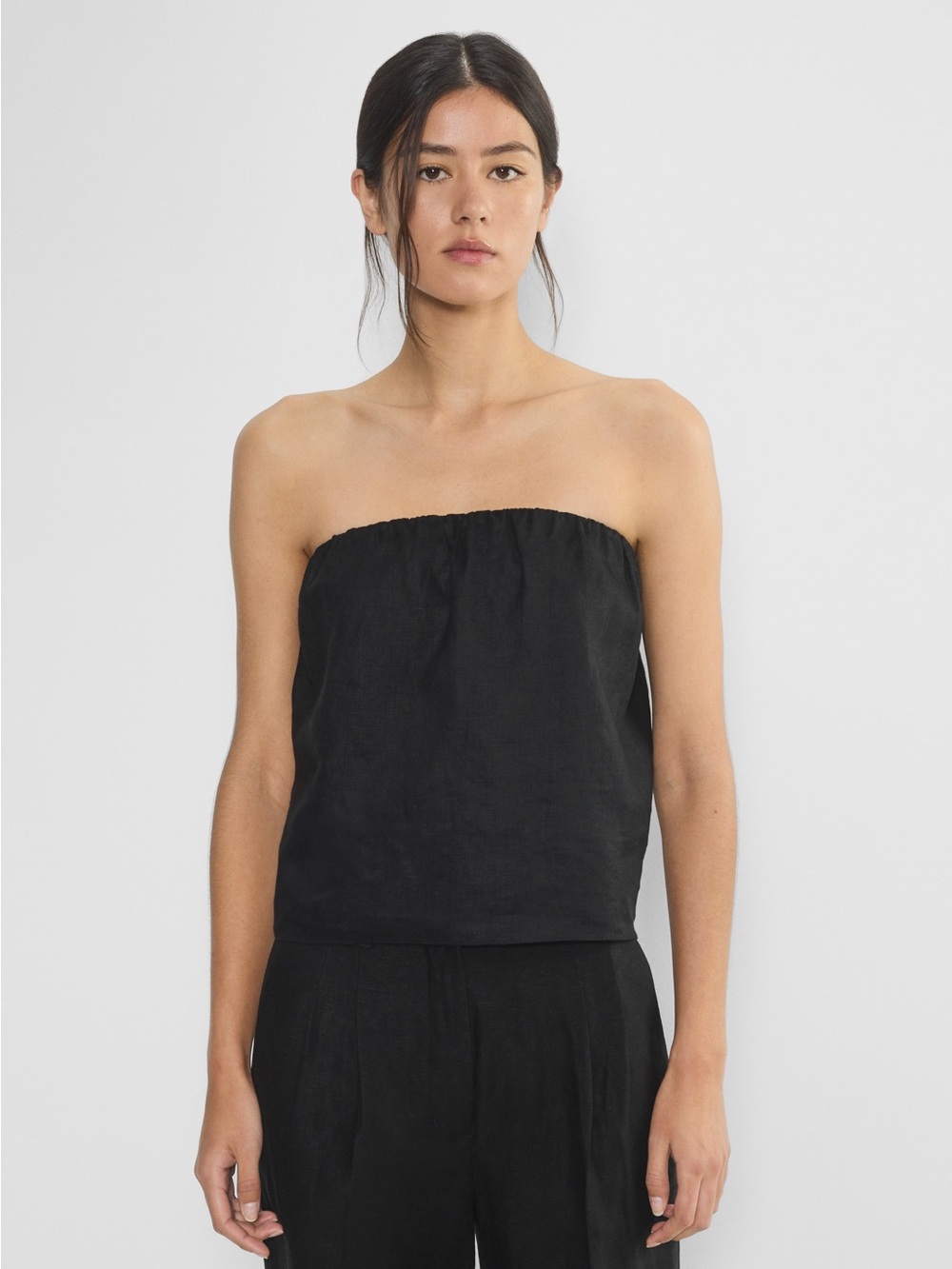 ARITZIA- BABATON MIDTOWN LINEN TUBE TOP